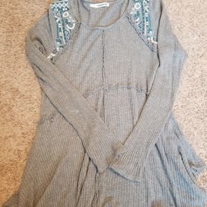 Long sleeve shirt